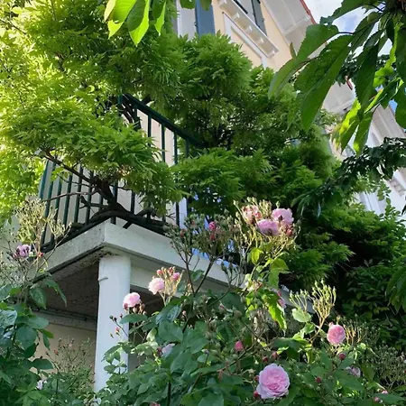 Maison Familiale Avec Vue Tour Eiffel * Suresnes